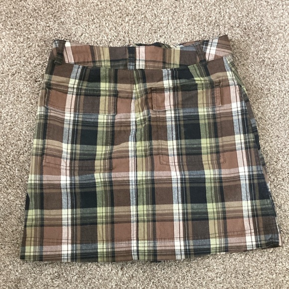 White Stag Black and Brown Mini Skirt with built in shorts - Picture 3 of 5